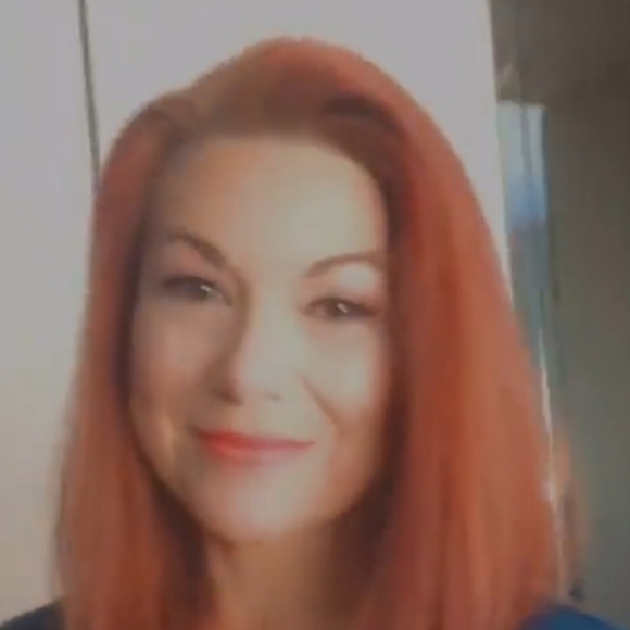 Meet your Posher, Cynthia - Picture 2 of 2